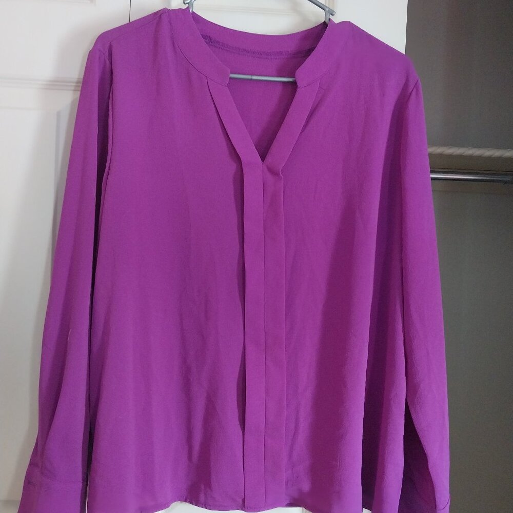 Purple Notched V-Neck Long Sleeved Top Size Medium